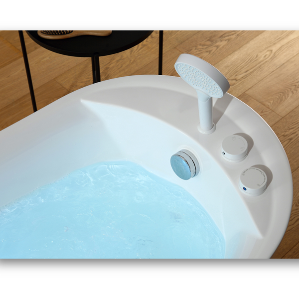SSWW Free-Standing Bathtub With Mixer WA1023
